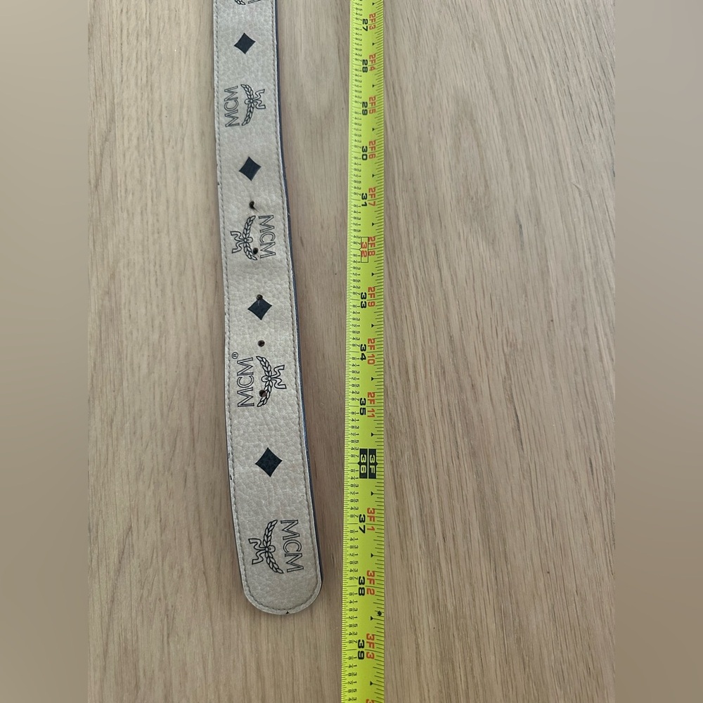 MCM Belt - Picture 11 of 13